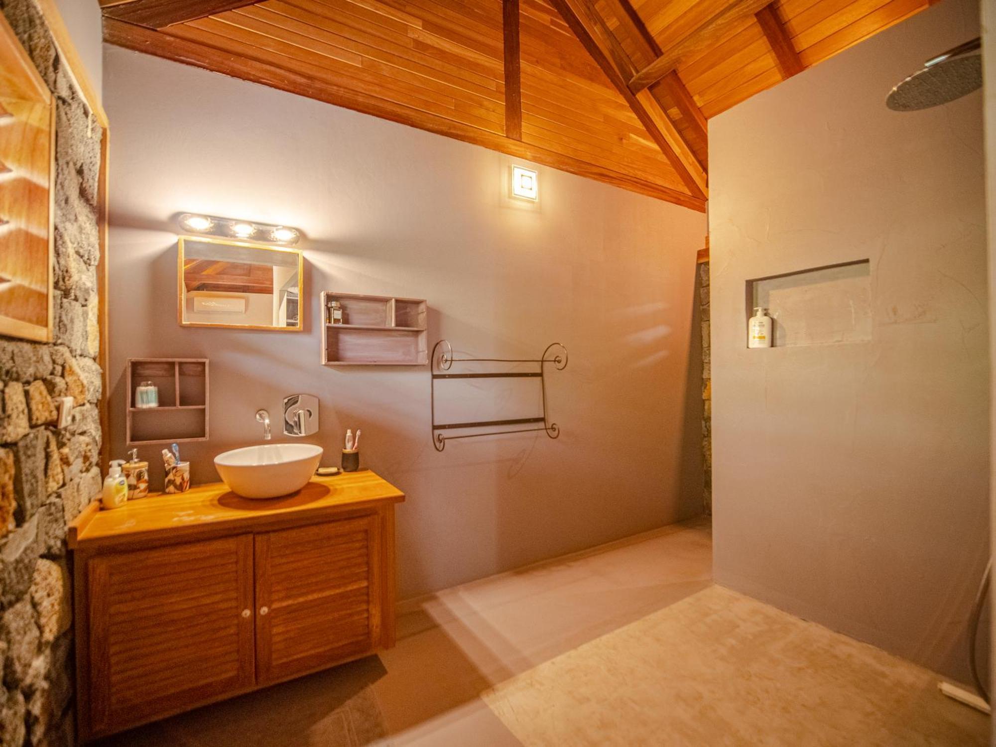 La Kaz Veloutier - Villa 4 Chambres Avec Piscine La Saline Le Bains Dış mekan fotoğraf